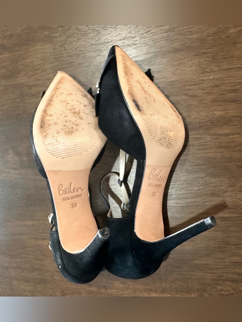 Boden Cordelia black T-bar pumps with jewel-embellished grosgrain bow Size 38 - Picture 8 of 11